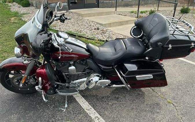 2011 Harley-Davidson CVO™ Ultra Classic® Electra Glide®