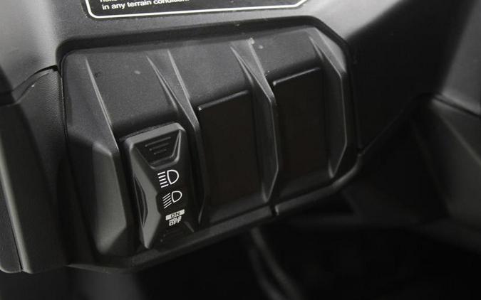 2026 Can-Am® Maverick R Max X RS