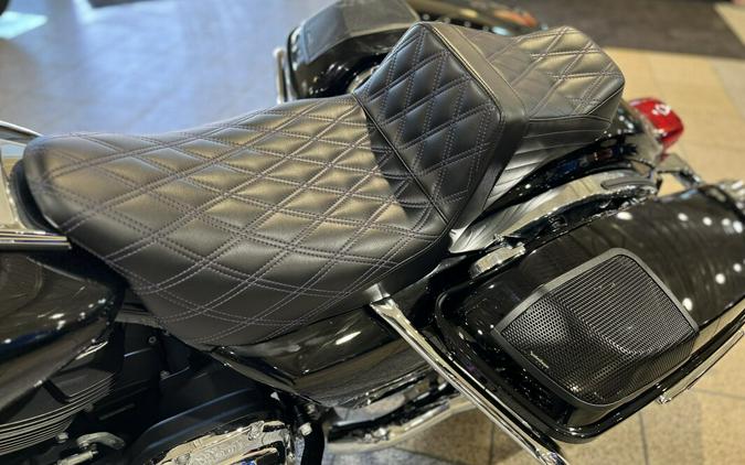 FLHR 2021 Road King