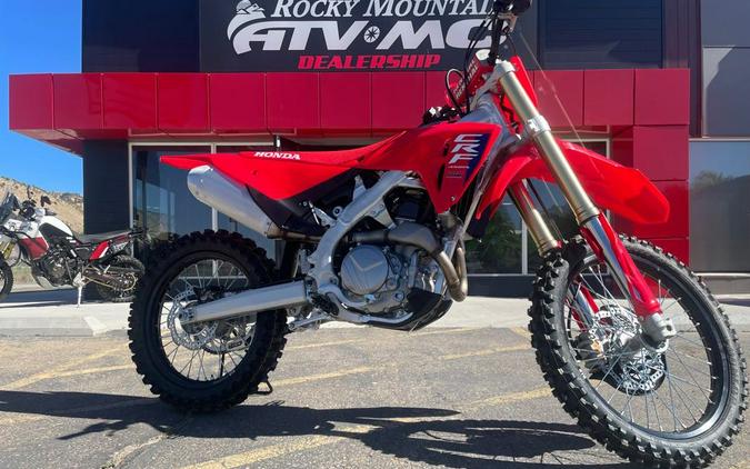2026 CRF450R - Honda