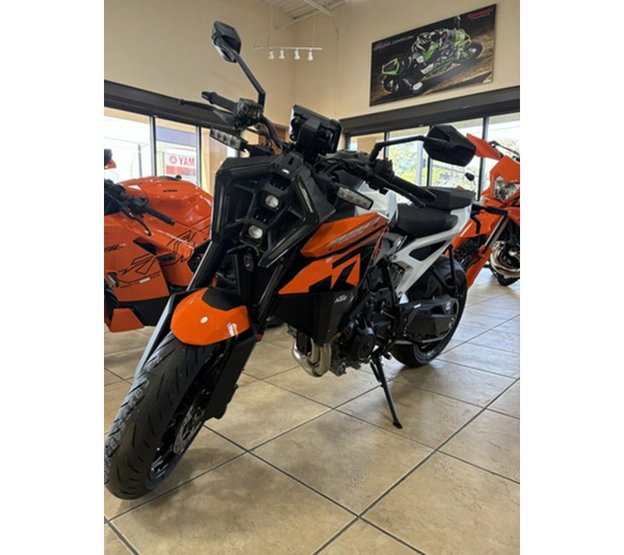 2027 KTM Duke 990