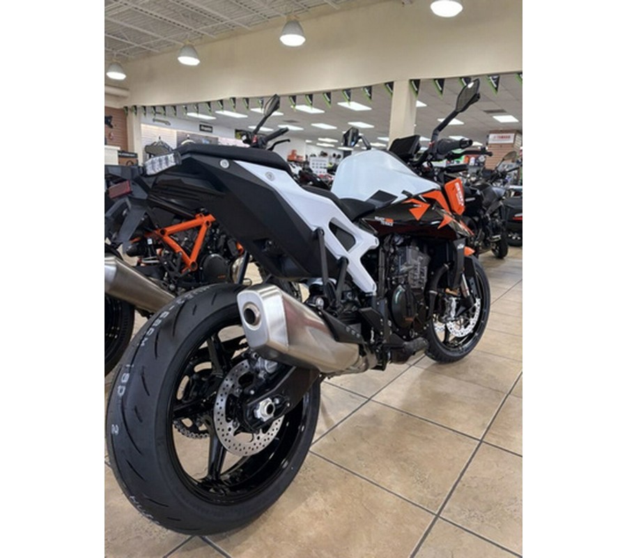 2027 KTM Duke 990
