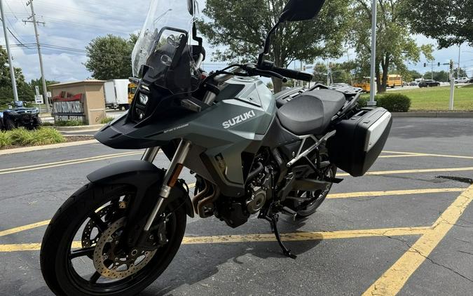 2024 Suzuki V-Strom 800