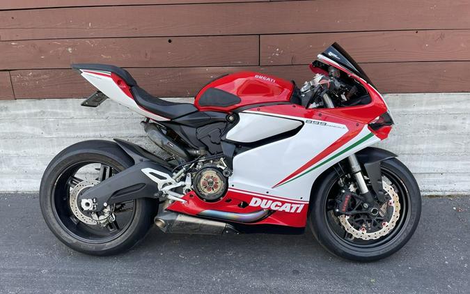 2015 Ducati 899 Panigale Red