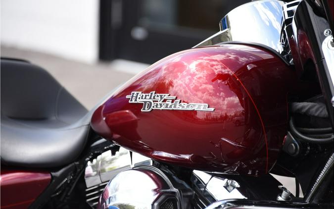 2016 Harley-Davidson® FLHXS Street Glide® Special