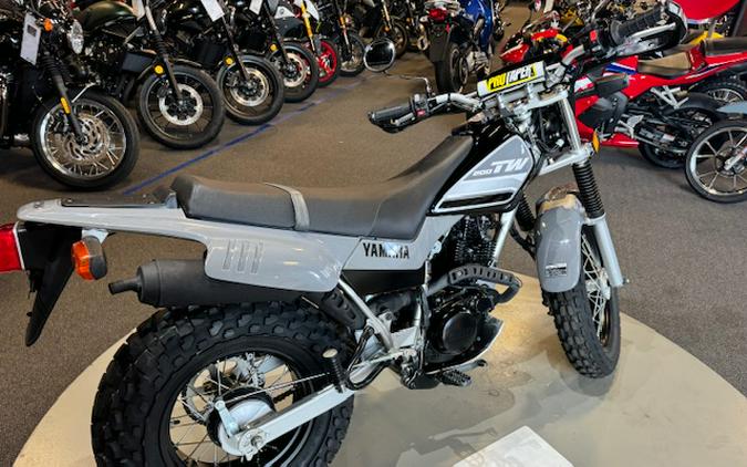 2022 Yamaha TW200