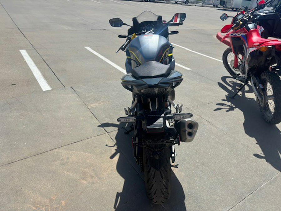 2023 Honda CBR500R ABS