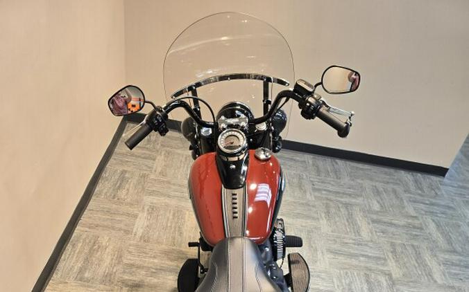 2024 Harley-Davidson® Heritage Classic Red Rock / Vivid Black FLHCS