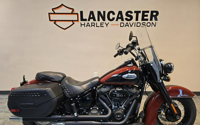 2024 Harley-Davidson® Heritage Classic Red Rock / Vivid Black FLHCS