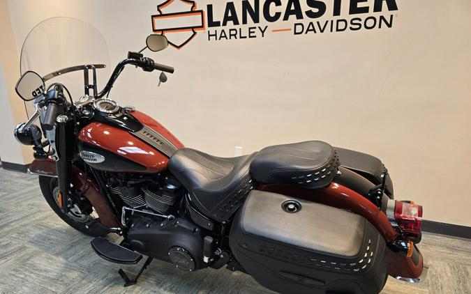 2024 Harley-Davidson® Heritage Classic Red Rock / Vivid Black FLHCS