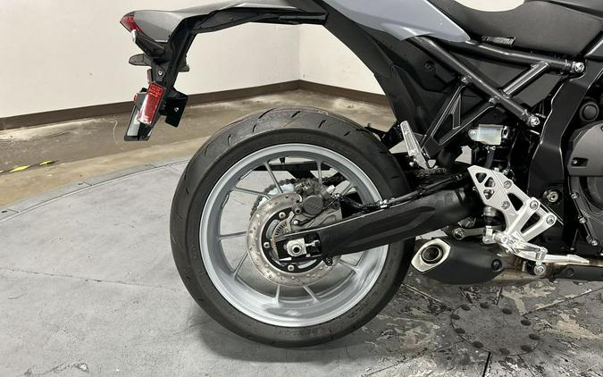 2024 Suzuki GSX 8S