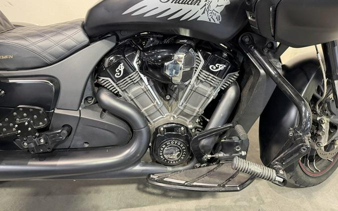 2020 Indian Challenger Dark Horse Thunder Black Smoke