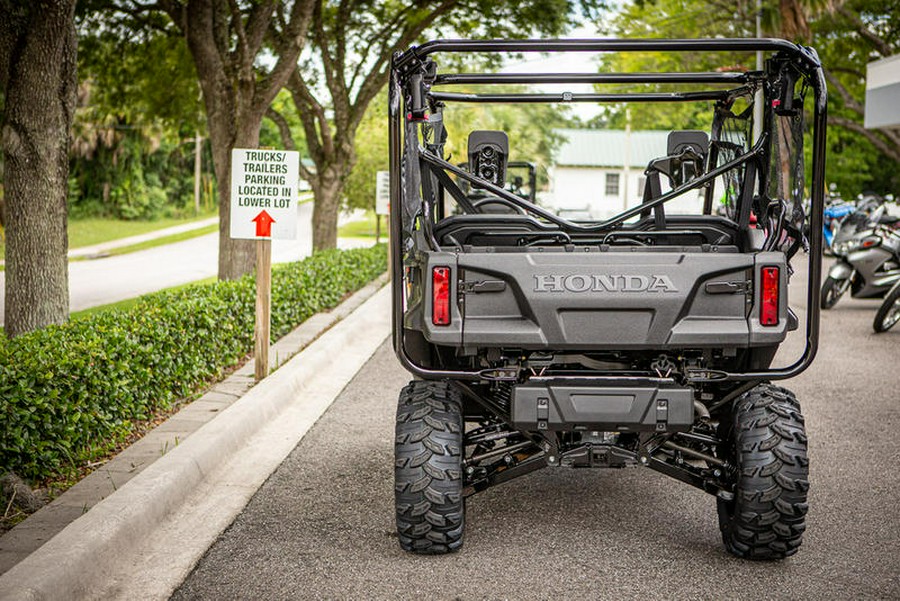 2024 Honda® Pioneer 1000-5