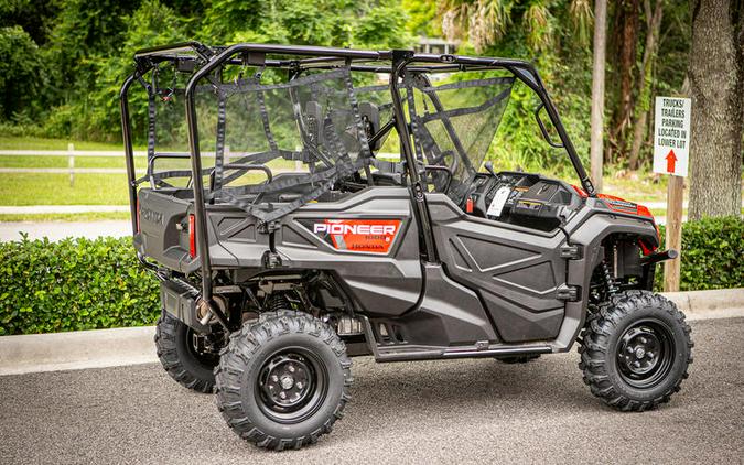 2024 Honda® Pioneer 1000-5