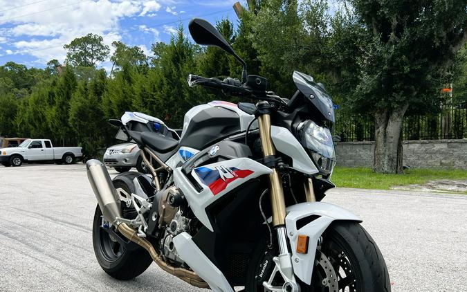 2022 BMW S 1000 R