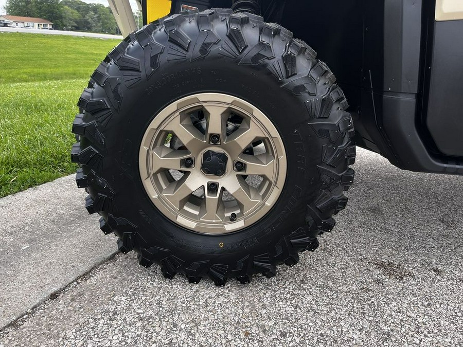 2024 Can-Am® Defender Limited HD10 Desert Tan & Timeless Black