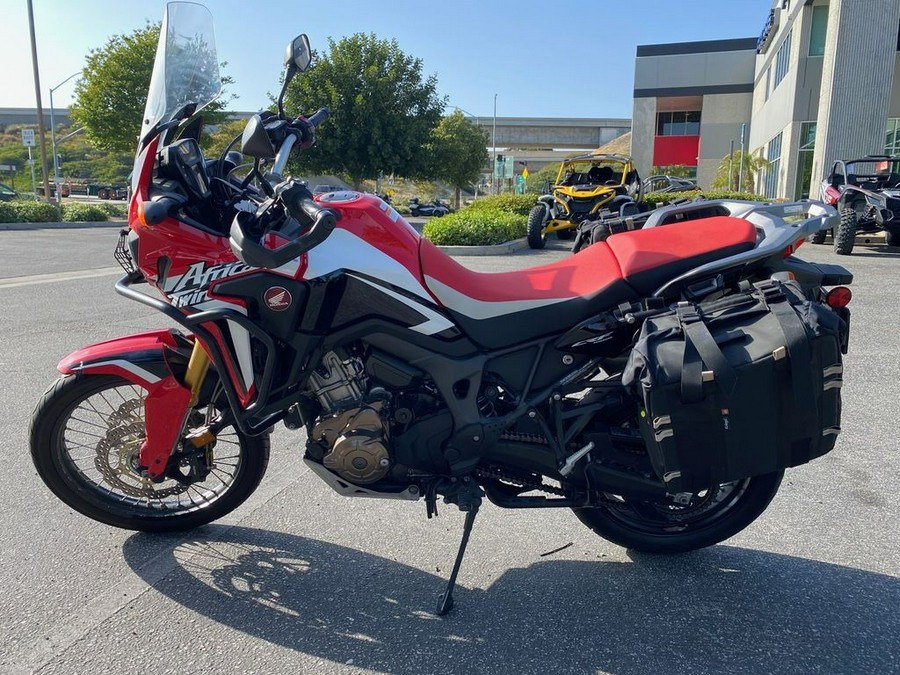 2017 Honda® Africa Twin CRF1000L DCT