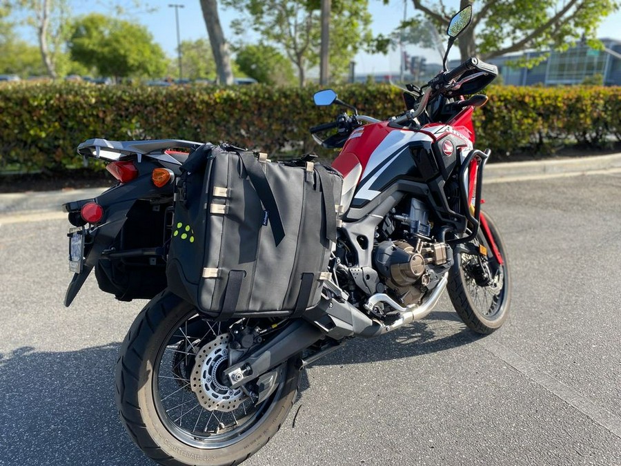 2017 Honda® Africa Twin CRF1000L DCT