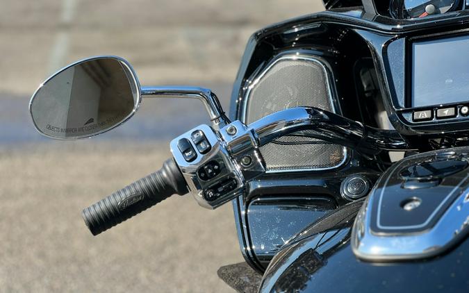 2025 Indian Motorcycle PURSUIT LIMITED 112