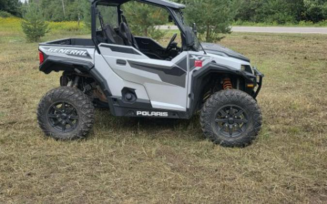2022 Polaris General XP 1000 Deluxe