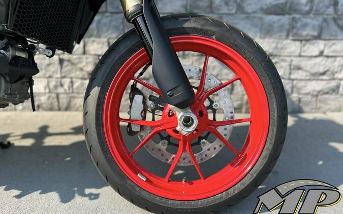 2027 Ducati Hypermotard 698 Mono Nera