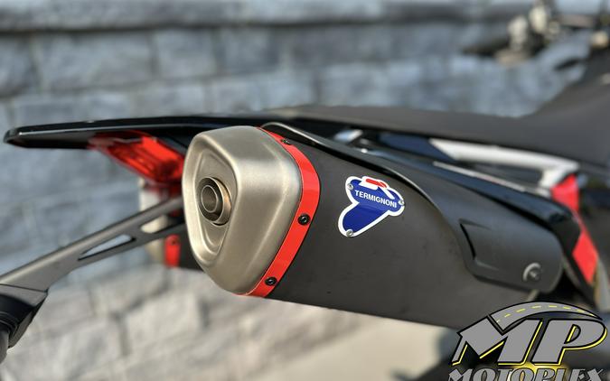 2027 Ducati Hypermotard 698 Mono Nera