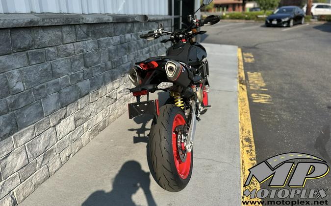2027 Ducati Hypermotard 698 Mono Nera