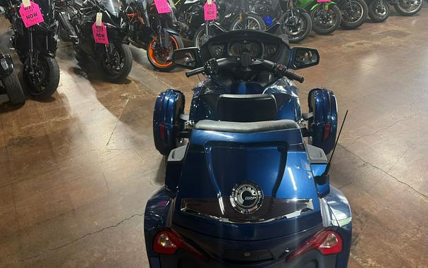 2016 Can-Am SPYDER RT LIMITED