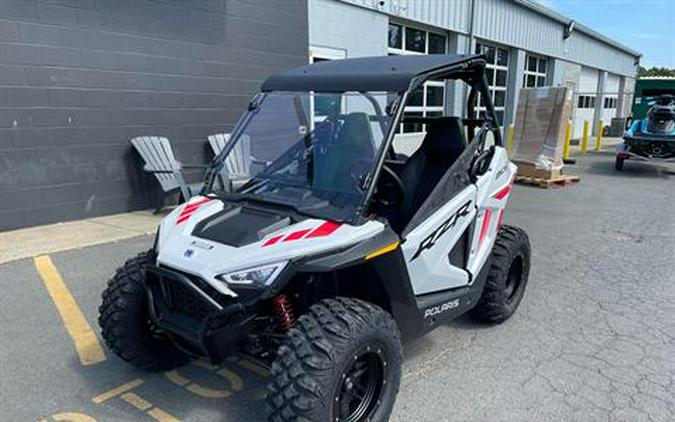 2023 Polaris RZR 200 EFI