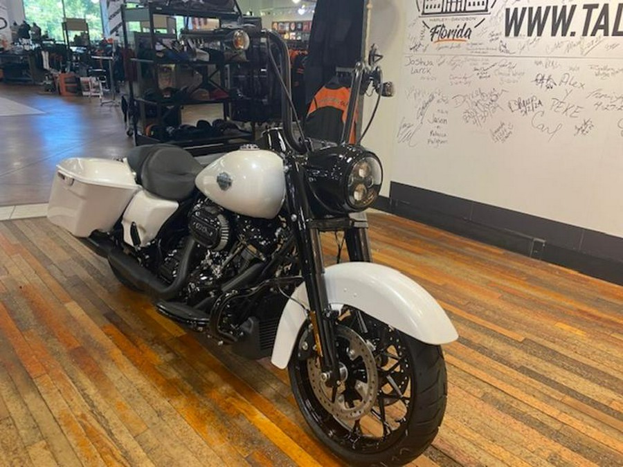 2024 Harley-Davidson® FLHRXS - Road King® Special