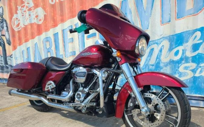 2017 Harley-Davidson® FLHXS - Street Glide® Special