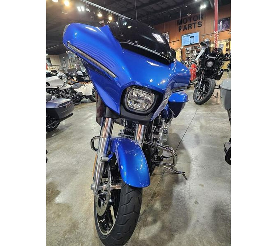 2025 Harley-Davidson® FLHX - Street Glide®