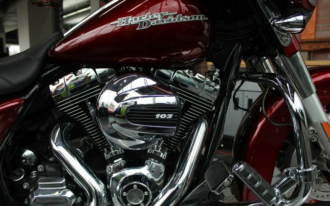 2016 Harley-Davidson® Street Glide Special