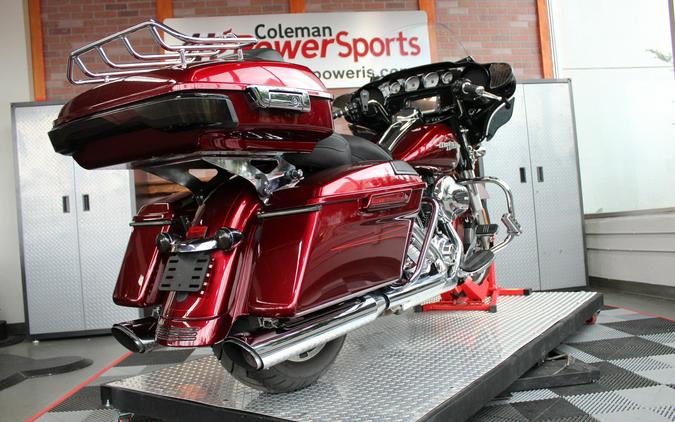 2016 Harley-Davidson® Street Glide Special