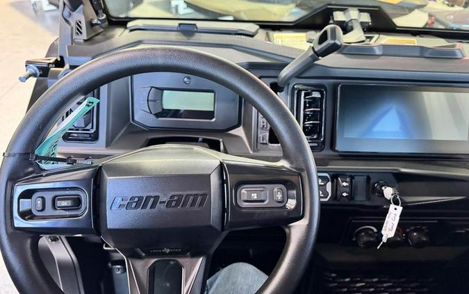 2026 Can-Am® Defender MAX LONE STAR CAB HD11
