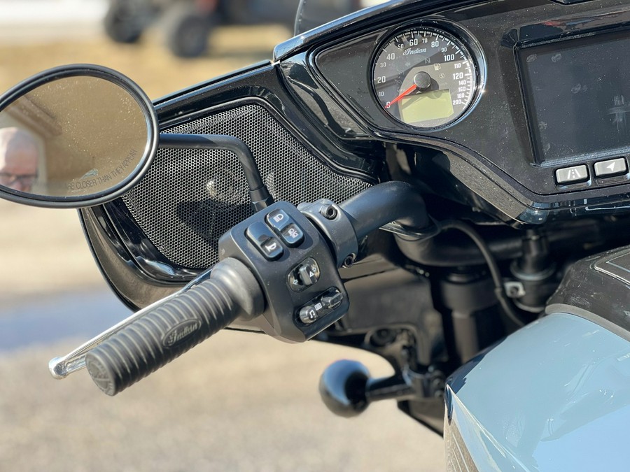 2025 Indian Motorcycle CHIEFTAIN POWERPLUS DARK HORSE