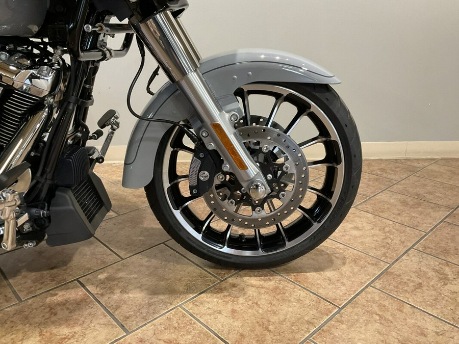 2024 Harley-Davidson® Road Glide® 3 Billiard Gray FLTRT