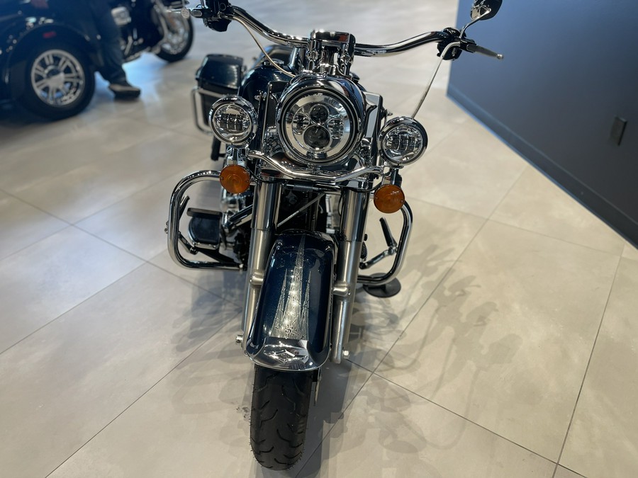 2016 Harley-Davidson Road King®
