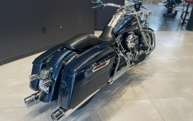 2016 Harley-Davidson Road King®