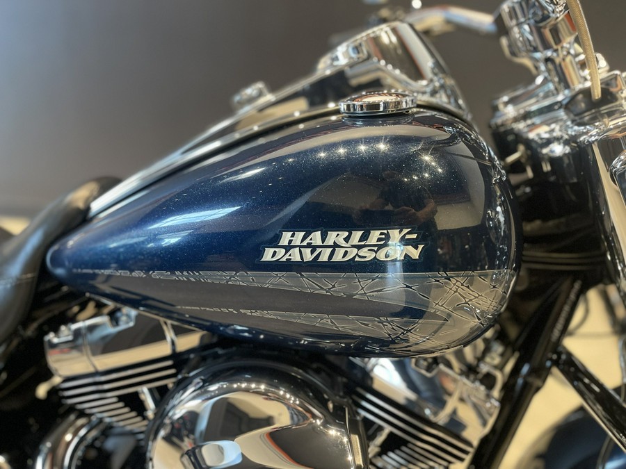 2016 Harley-Davidson Road King®
