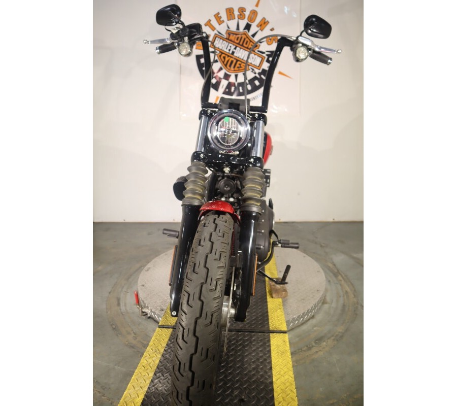 2020 Harley-Davidson Street Bob Billiard Red/Vivid Black