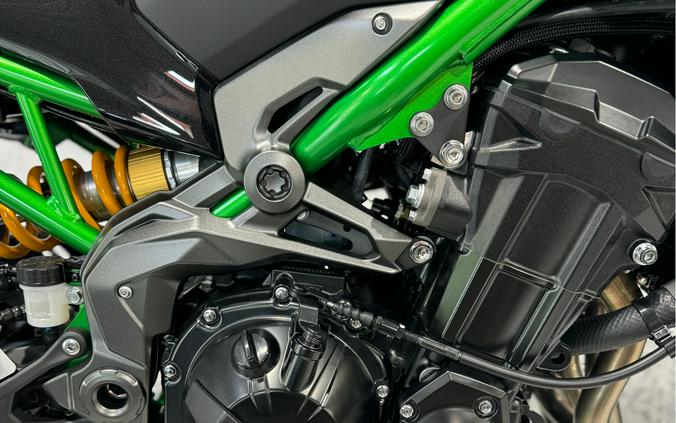 2024 Kawasaki Z900 SE ABS