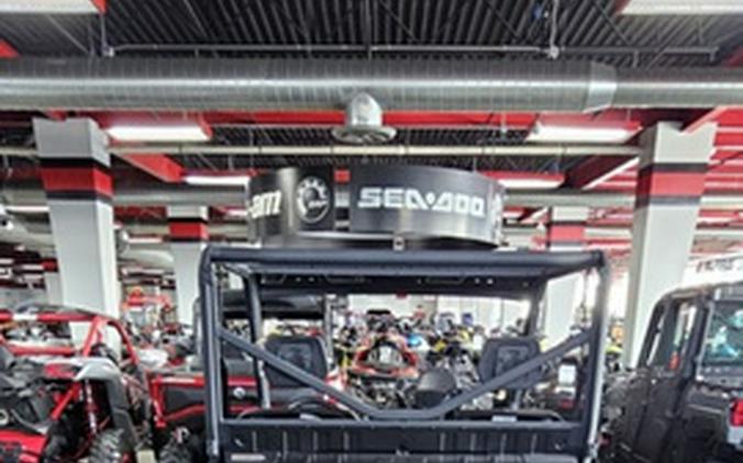 2025 Can-Am Defender DPS HD7 Compass Green