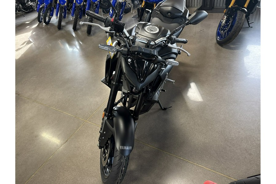 2025 Yamaha MT 03