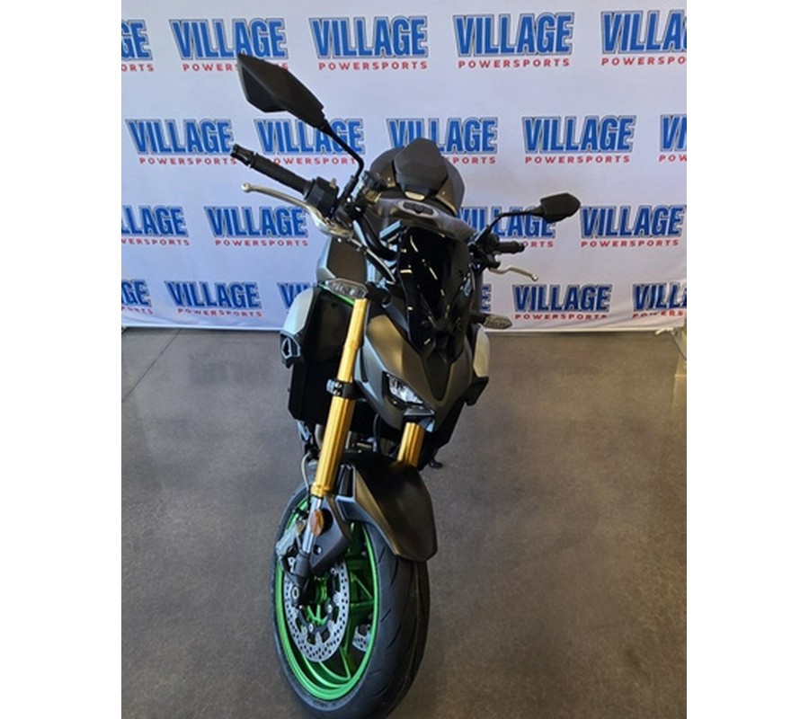 2026 Kawasaki Z900 SE ABS