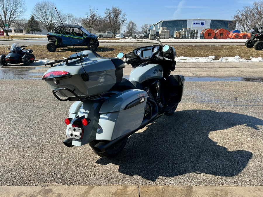 2025 Indian Motorcycle ROADMASTER POWERPLUS DARK HORSE