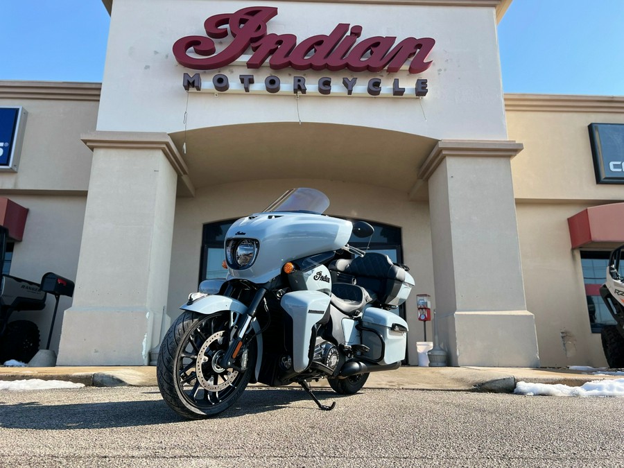 2025 Indian Motorcycle ROADMASTER POWERPLUS DARK HORSE