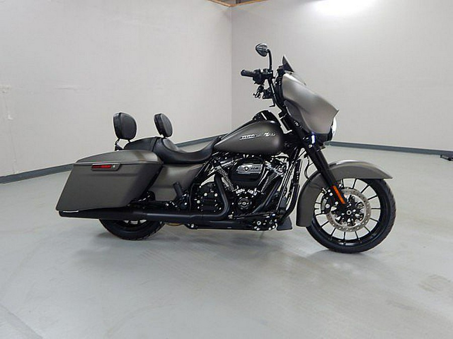 2019 Harley-Davidson Street Glide Special