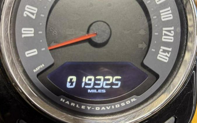 2023 Harley-Davidson® FLHCS - Heritage Classic