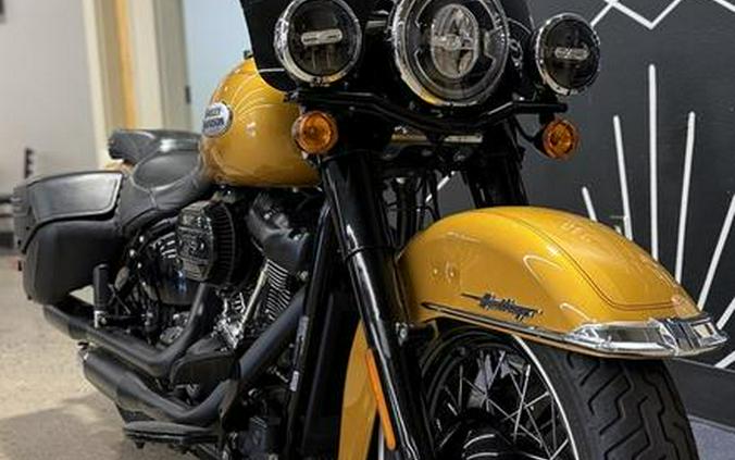 2023 Harley-Davidson® FLHCS - Heritage Classic